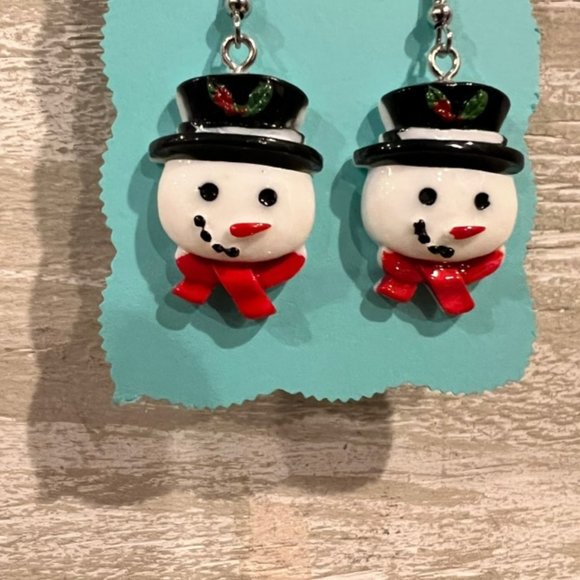 New Snowman Holiday Hanging Earrings - Picture 2 of 5